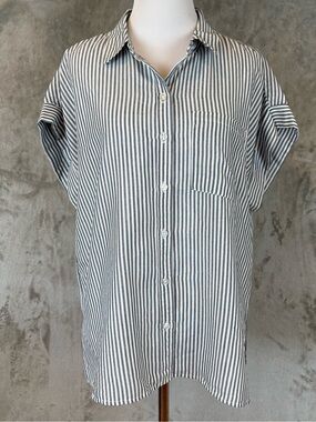 Velvet Heart Striped Button-Down Top Coastal Wmn’s M